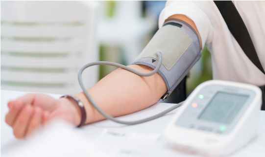 ELECOM エクリア上腕式血圧計の商品画像